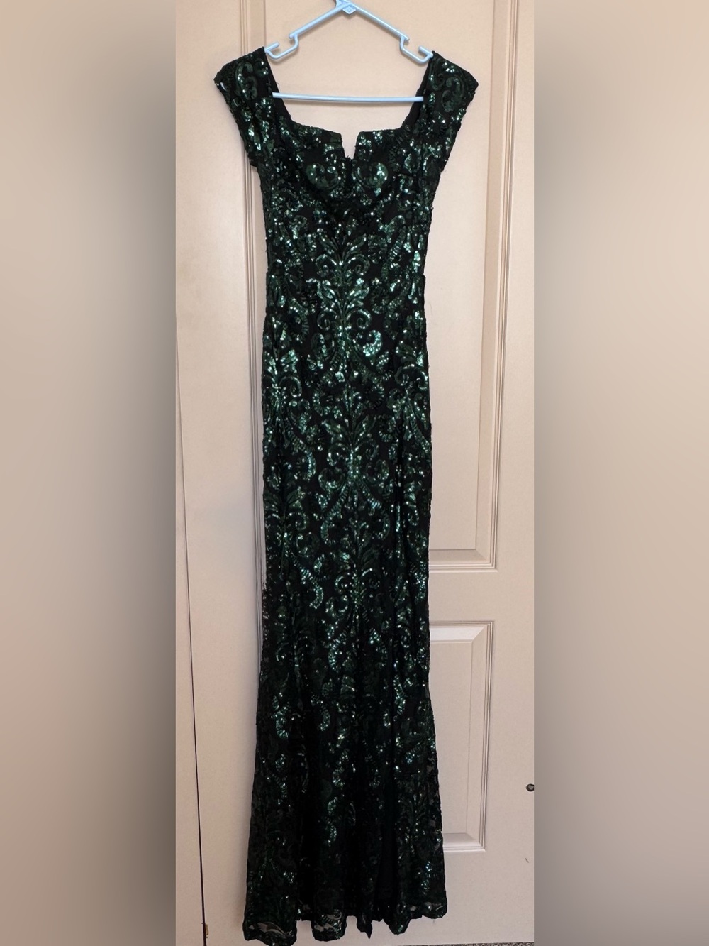 Windsor Emerald Green Sequin Maxi Dress